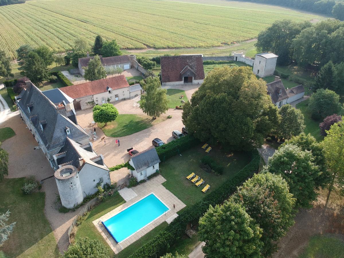 Manoir De Chaix Bed & Breakfast Truyes ภายนอก รูปภาพ