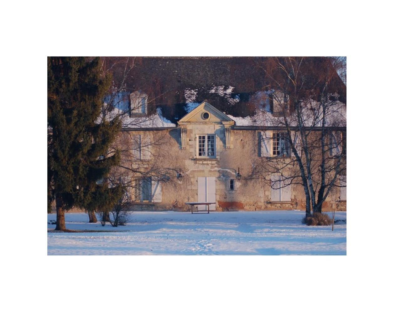 Manoir De Chaix Bed & Breakfast Truyes ภายนอก รูปภาพ